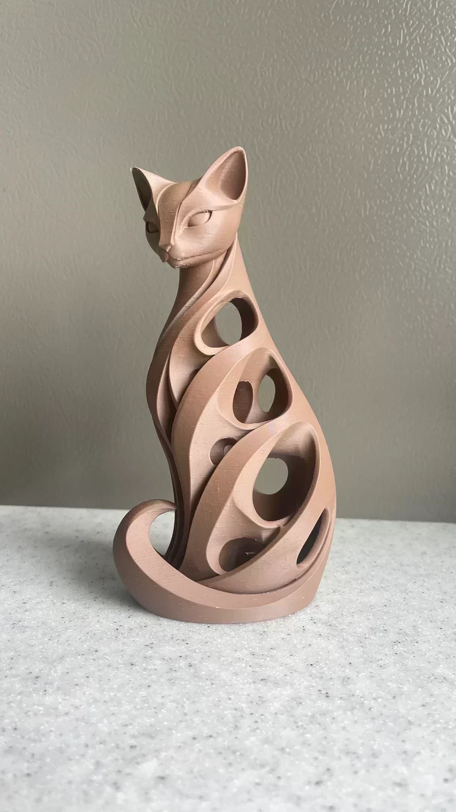 Кошка. Абстрактная скульптура